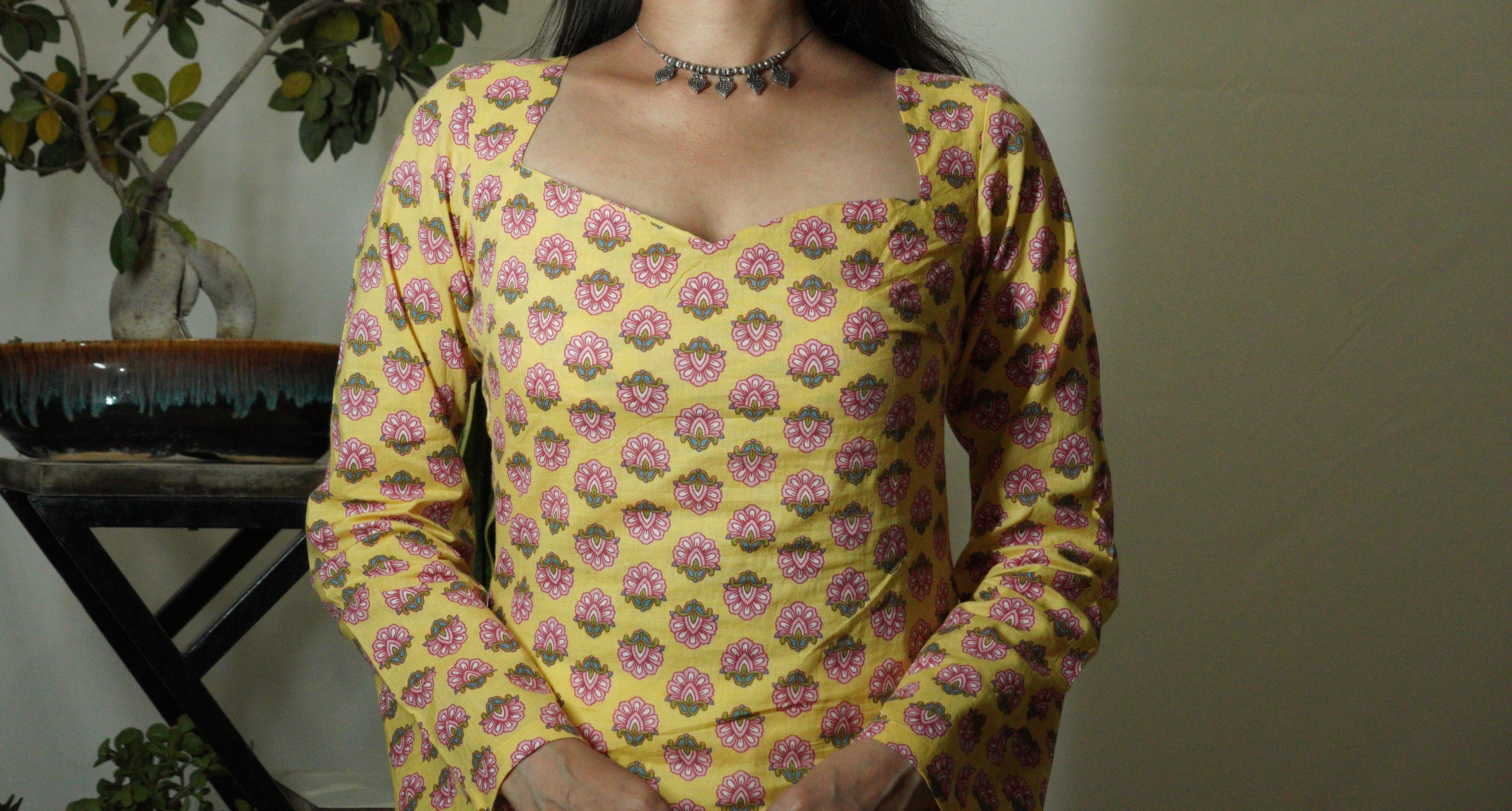 KANAKA SLEEVED KURTI