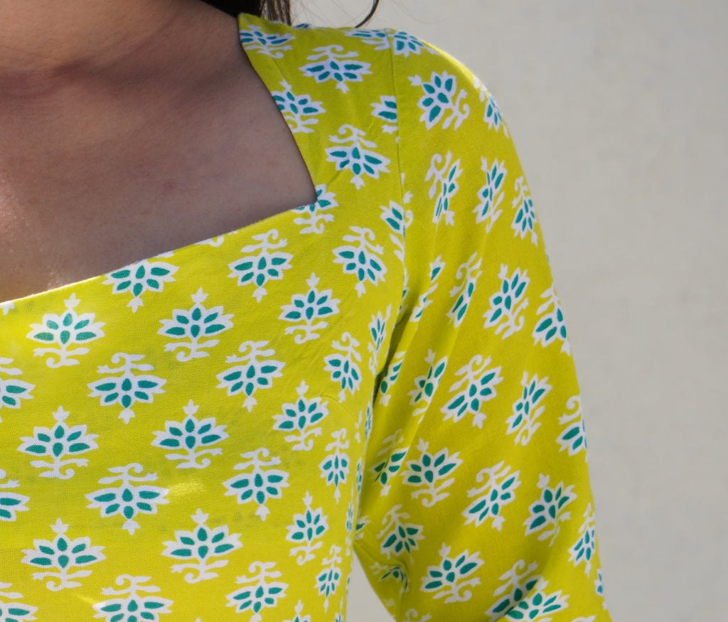 NAIDILE SLEEVED KURTI