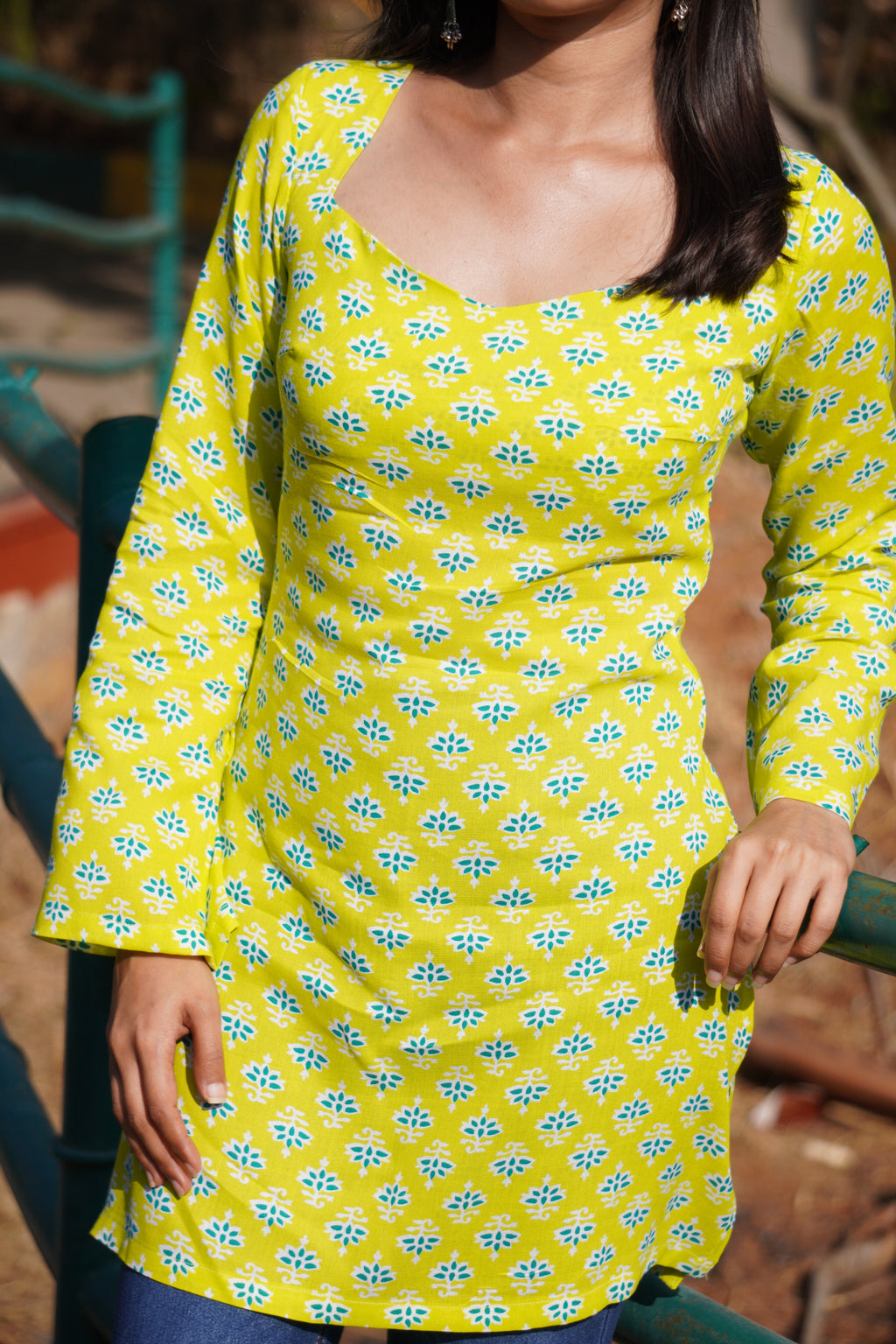 NAIDILE SLEEVED KURTI