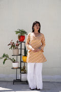 KANAKA SLEEVED KURTI